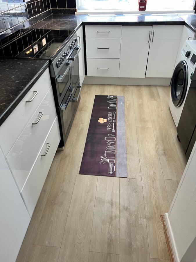 Kob Apartment 노팅엄 외부 사진